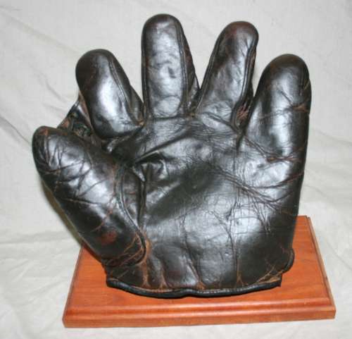 Victor, Wright & Ditson 1 Inch Laced Web Front